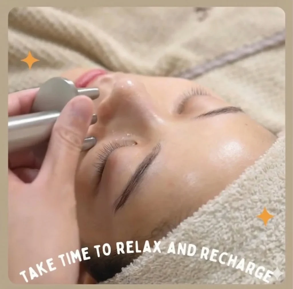 震震熊貓眼療程 去眼袋 眼紋 觀塘美容院 — Chill Relax HK